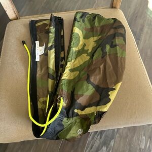 Veronica Beard Camouflage Dickie